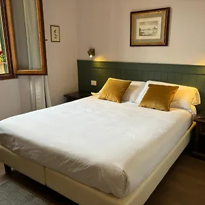 Zanobi 45 Florencia